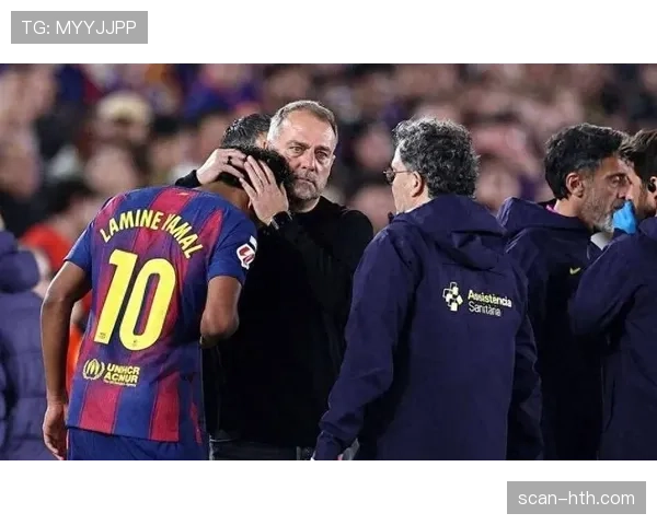 巴萨进攻纵深消失及套路僵化，当前阶段表现波动对赛季走势形成制约